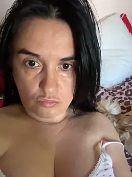 Snapshot of TriumphLove chatting on 06/13/26, 08:23 TriumphLove online show from 06/13/26, 08:23