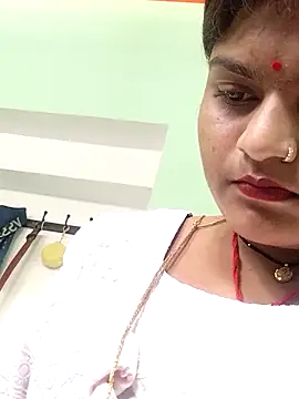 Hot mirchjii online show from 09/13/25, 06:57