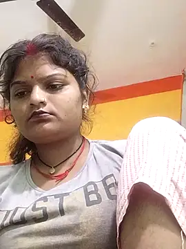 Hot mirchjii online show from 10/13/25, 11:27