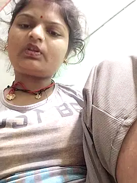 Hot mirchjii online show from 10/14/25, 11:38