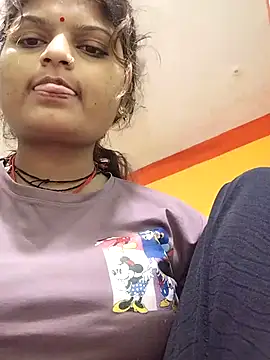 Hot mirchjii online show from 10/19/25, 01:06