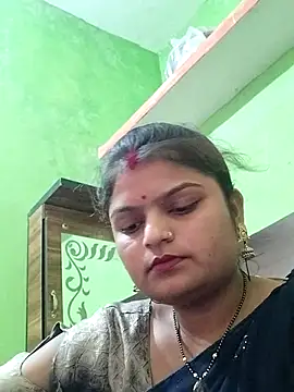 Hot mirchjii online show from 03/07/26, 08:44