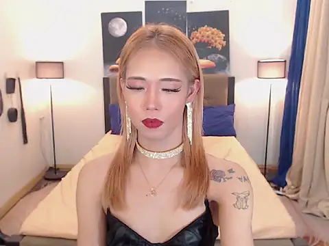 PreciousAmore online show from 10/14/25, 11:00