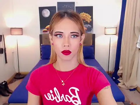 PreciousAmore online show from 12/15/25, 10:36