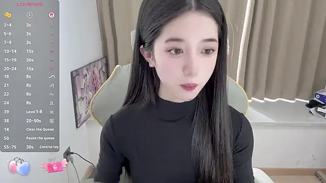 Snapshot of OiOi-666 chatting on 05/14/26, 01:45 OiOi-666 online show from 05/14/26, 01:45