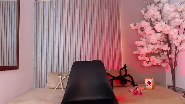  Xamarha  online show from 10/15/25, 12:22