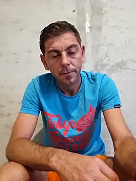 Alex-andru88 online show from 11/02/25, 07:33