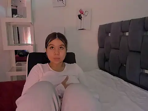 MafeStar777 online show from 03/12/26, 03:29