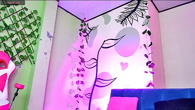 Karen Ariass online show from 03/25/26, 01:39