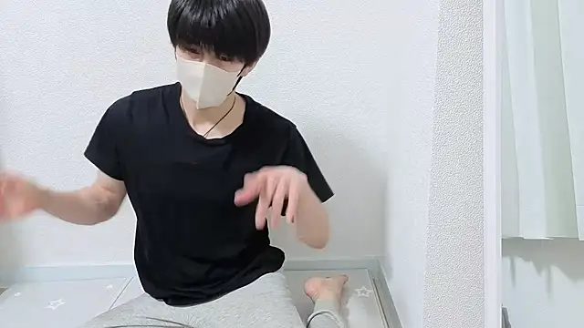 otouhu76 online show from 04/23/26, 12:51