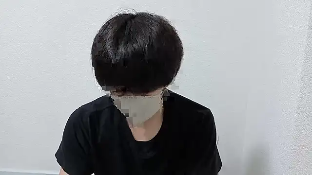 Snapshot of otouhu76 chatting on 05/13/26, 02:14 otouhu76 online show from 05/13/26, 02:14