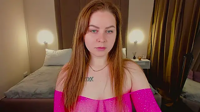 MikaBloom online show from 09/13/25, 02:22