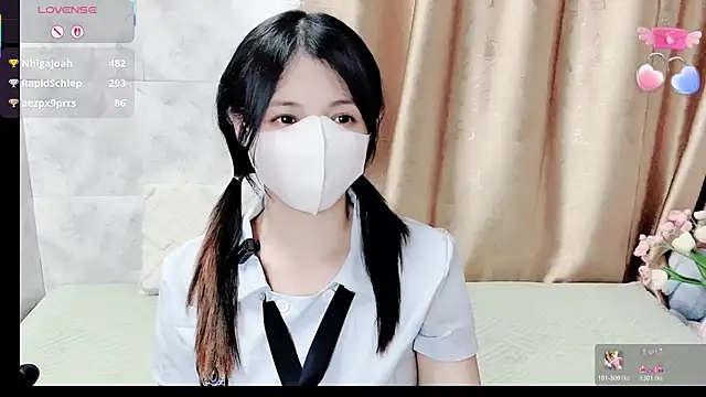 phuongnhi  online show from 02/24/26, 04:05