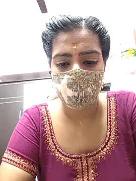 Tamil-Meenu12 online show from 12/05/25, 06:33