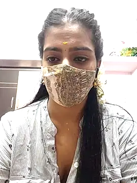 Tamil-Meenu12 online show from 04/17/26, 06:49