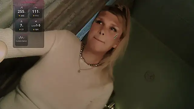 TsPostophere online show from 12/23/25, 10:24