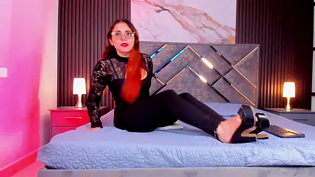 MissKathyfox online show from 02/11/26, 03:39