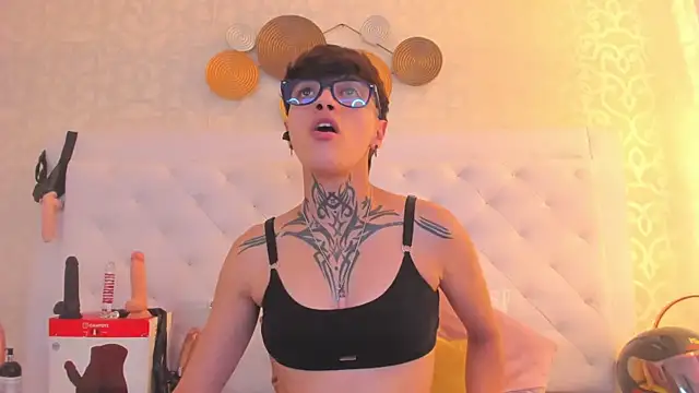 b3k afrodict online show from 10/25/25, 03:58