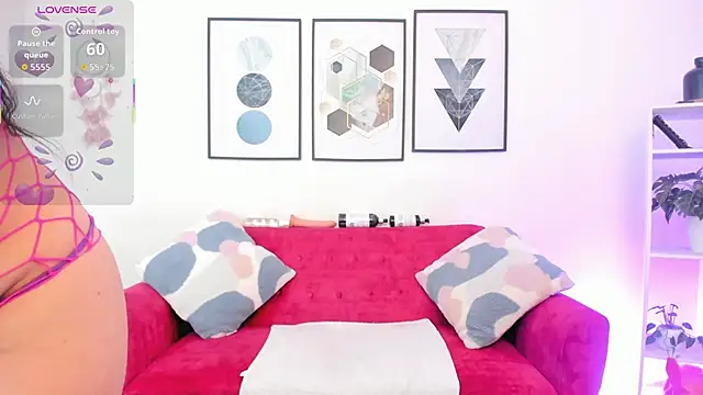 yunna7 online show from 02/11/26, 11:26