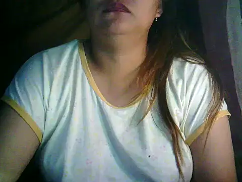 yuana25 online show from 03/15/26, 10:43