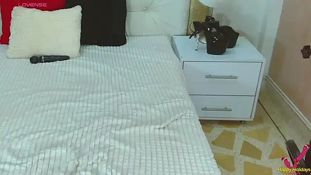 WildScarlet online show from 01/28/25, 06:39