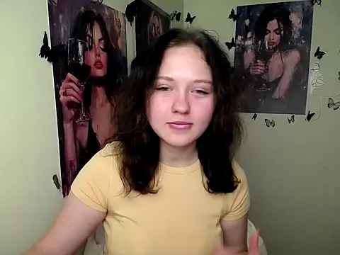 Snapshot of LadyAlice_ chatting on 10/03/25, 06:21 LadyAlice  online show from 10/03/25, 06:21