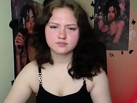 Snapshot of LadyAlice_ chatting on 05/16/26, 06:54 LadyAlice online show from 05/16/26, 06:54