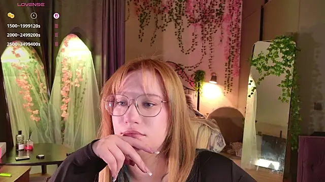 Morvelyn online show from 02/28/26, 09:16