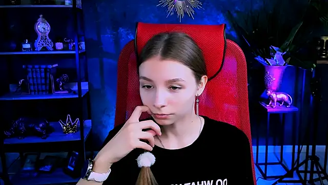 JulieDaniel online show from 09/11/25, 08:14