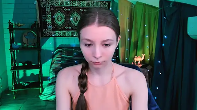 JulieDaniel online show from 04/23/26, 04:14