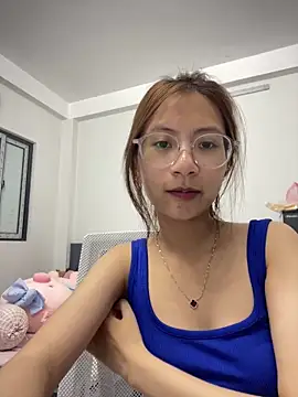 Lil-Gi online show from 03/31/26, 03:45