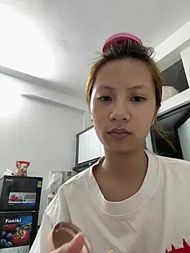 Lil-Gi online show from 05/26/26, 10:00