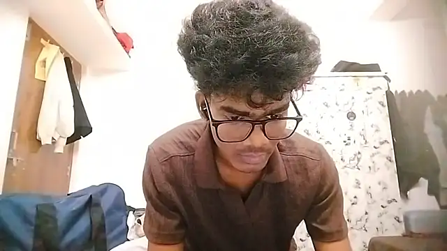 Rahulisagoodguy online show from 09/18/25, 02:19