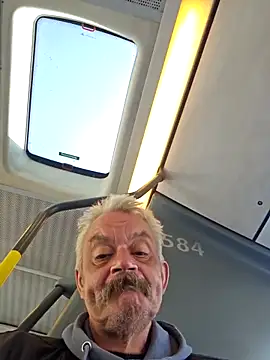 Fonse1860 online show from 04/22/26, 08:28