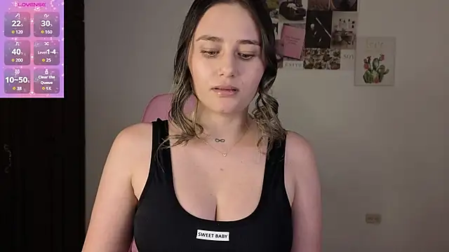 Veronika  Winslow  online show from 07/29/26, 12:31