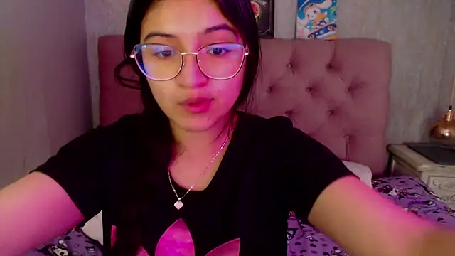 laurenelove online show from 09/22/25, 03:08