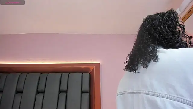 LisaMendez online show from 03/22/26, 04:16