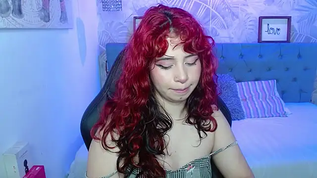 Lily tk online show from 11/13/25, 03:16