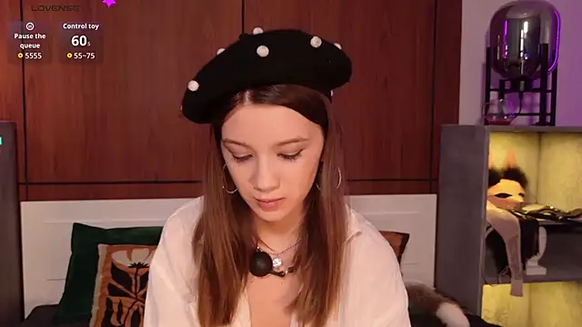 Alison kisss online show from 04/21/26, 01:53