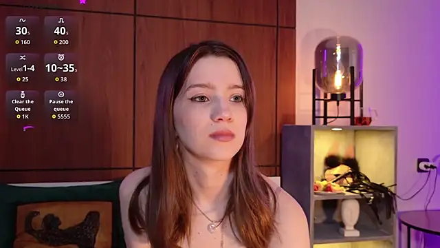 Snapshot of Alison_kisss chatting on 05/07/26, 04:45 Alison kisss online show from 05/07/26, 04:45