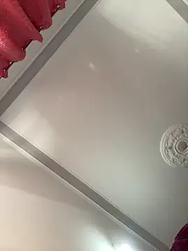 Roubi99six online show from 04/23/26, 11:42