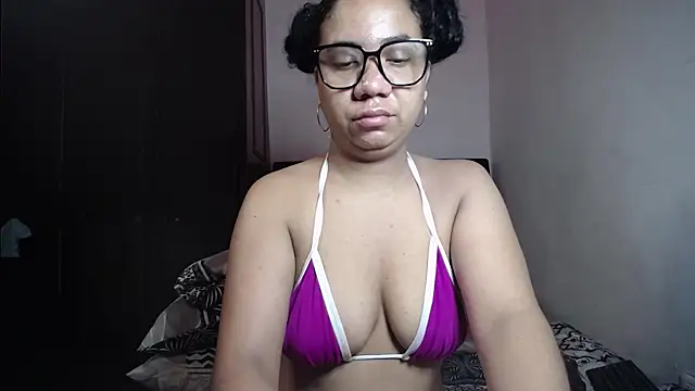 Kristynsmith online show from 09/20/25, 10:11