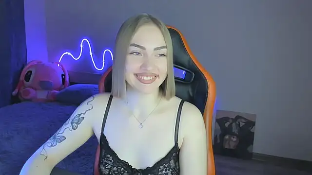 LaraKrein lk online show from 01/10/26, 05:15