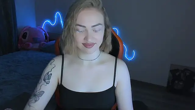 LaraKrein lk online show from 03/22/26, 04:54