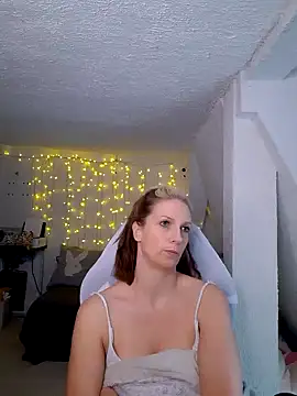 Snapshot of SexyJulia21 chatting on 02/28/25, 12:20 SexyJulia21 online show from 02/28/25, 12:20