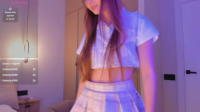 Snapshot of koyoomi chatting on 10/01/25, 05:13 koyoomi online show from 10/01/25, 05:13