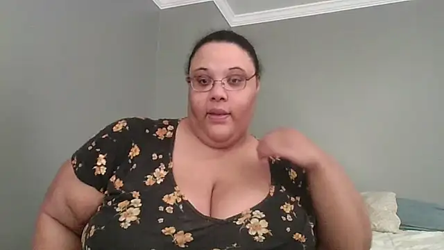 SexyBBW10790 online show from 04/05/26, 02:47