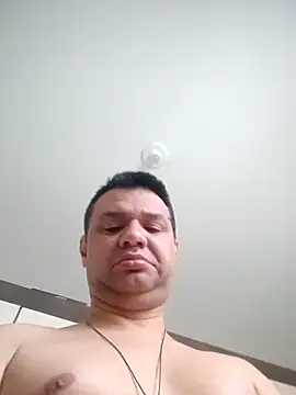 Snapshot of Crocante_Hot chatting on 09/18/25, 09:11 Crocante Hot online show from 09/18/25, 09:11