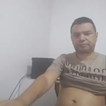 Snapshot of Crocante_Hot chatting on 03/04/26, 11:49 Crocante Hot online show from 03/04/26, 11:49