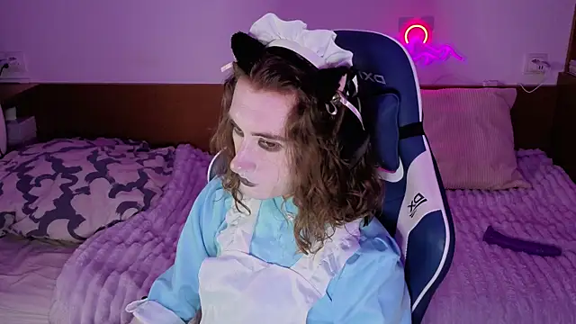 whitekittenenergy online show from 09/10/25, 03:56